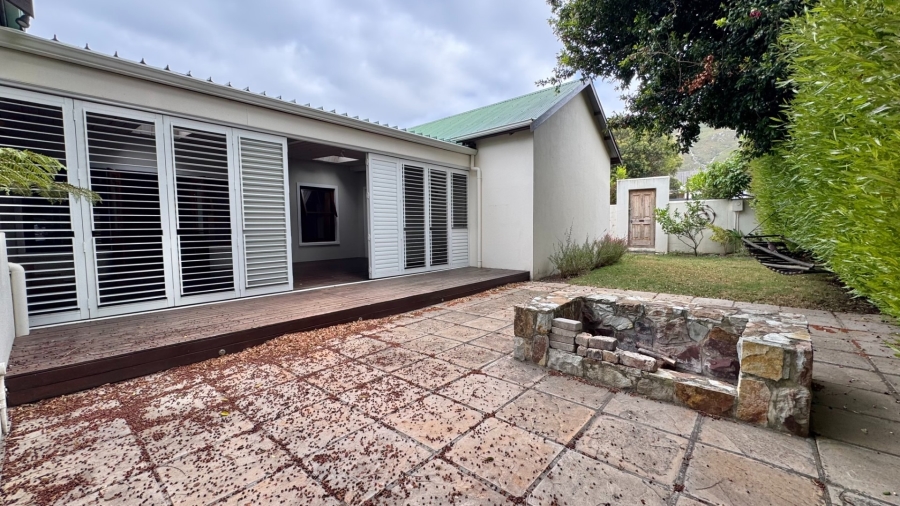 4 Bedroom Property for Sale in Onrus Western Cape